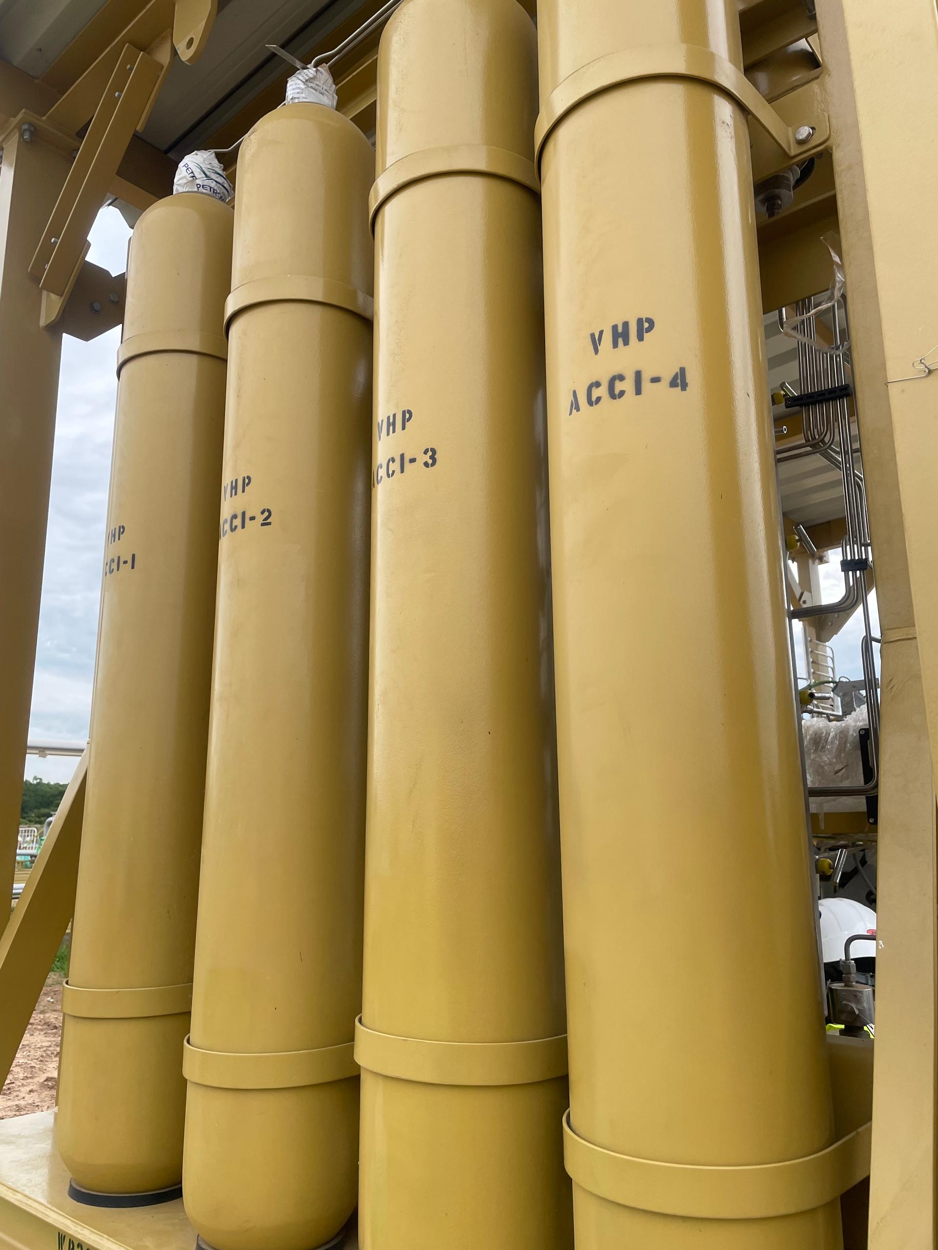Oil and gas processing pipework